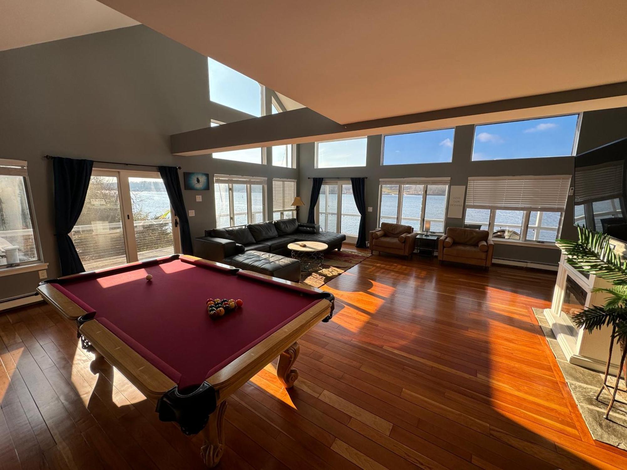 Spectacular Home With A Amazing Ocean - River View กรอตัน ภายนอก รูปภาพ